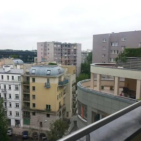 公寓 华沙dgm公寓 *
